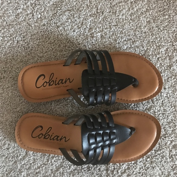 Cobian Shoes - Cobian Aloha Sandals
